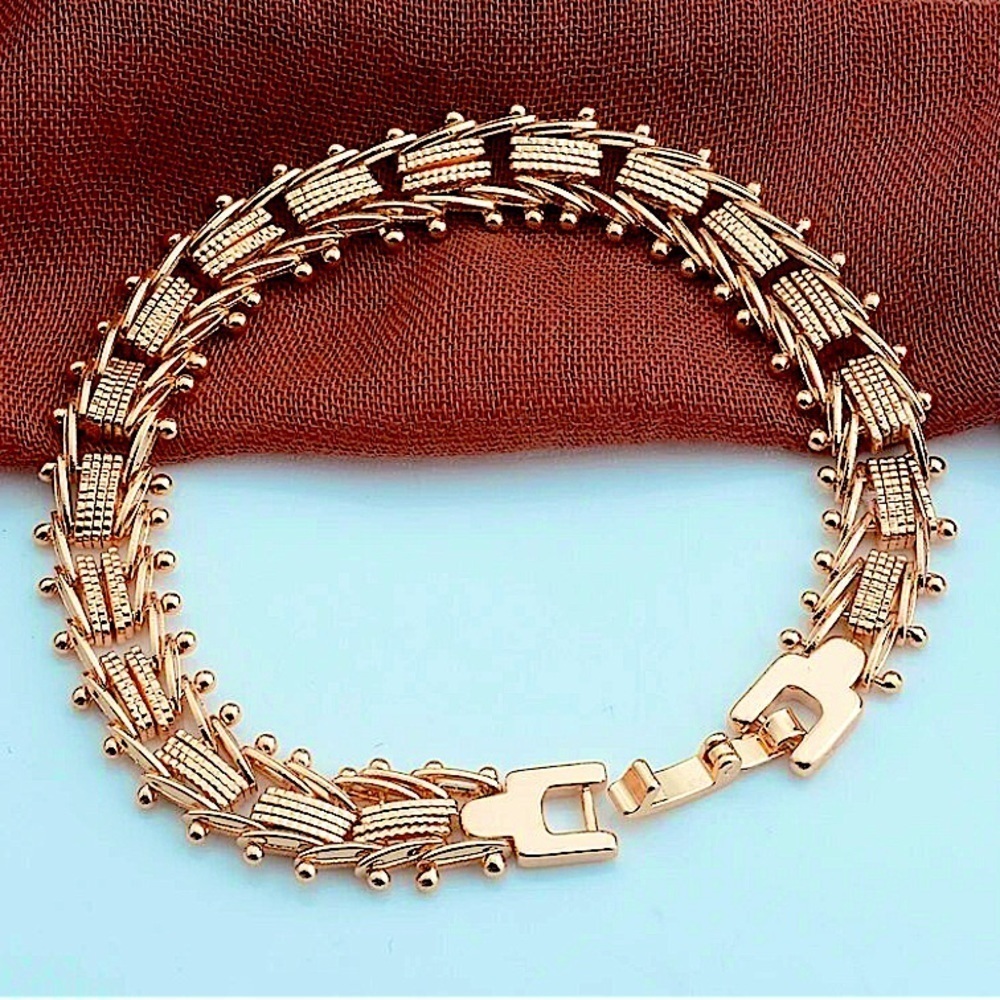 Rose Gold Chain Link Fishbone Bracelet